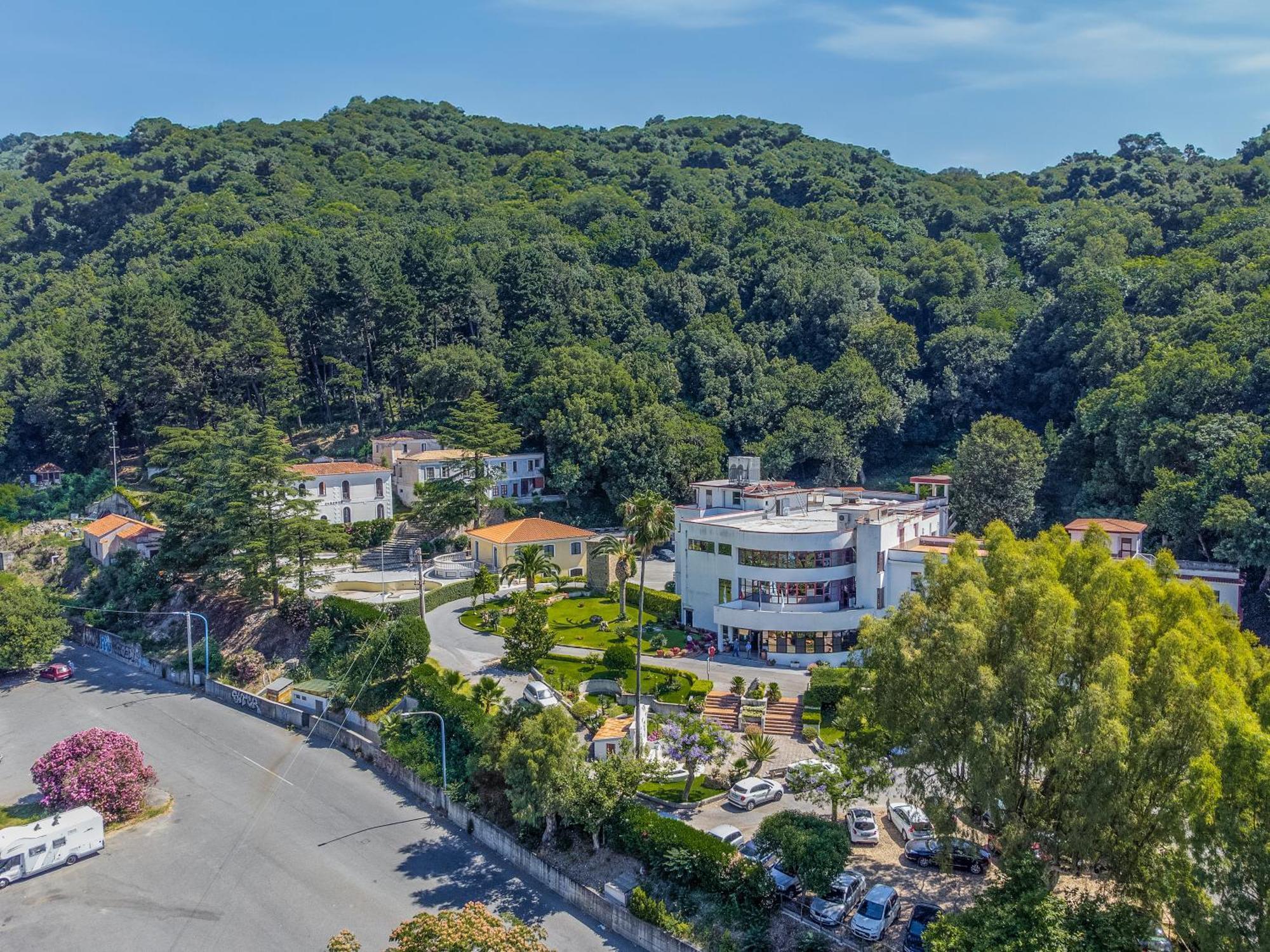 Hotel Ristorante La Mimosa Lamezia Terme Exteriér fotografie