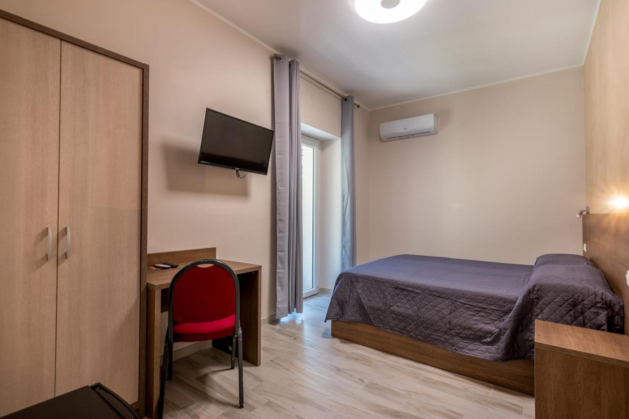 Hotel Ristorante La Mimosa Lamezia Terme Exteriér fotografie