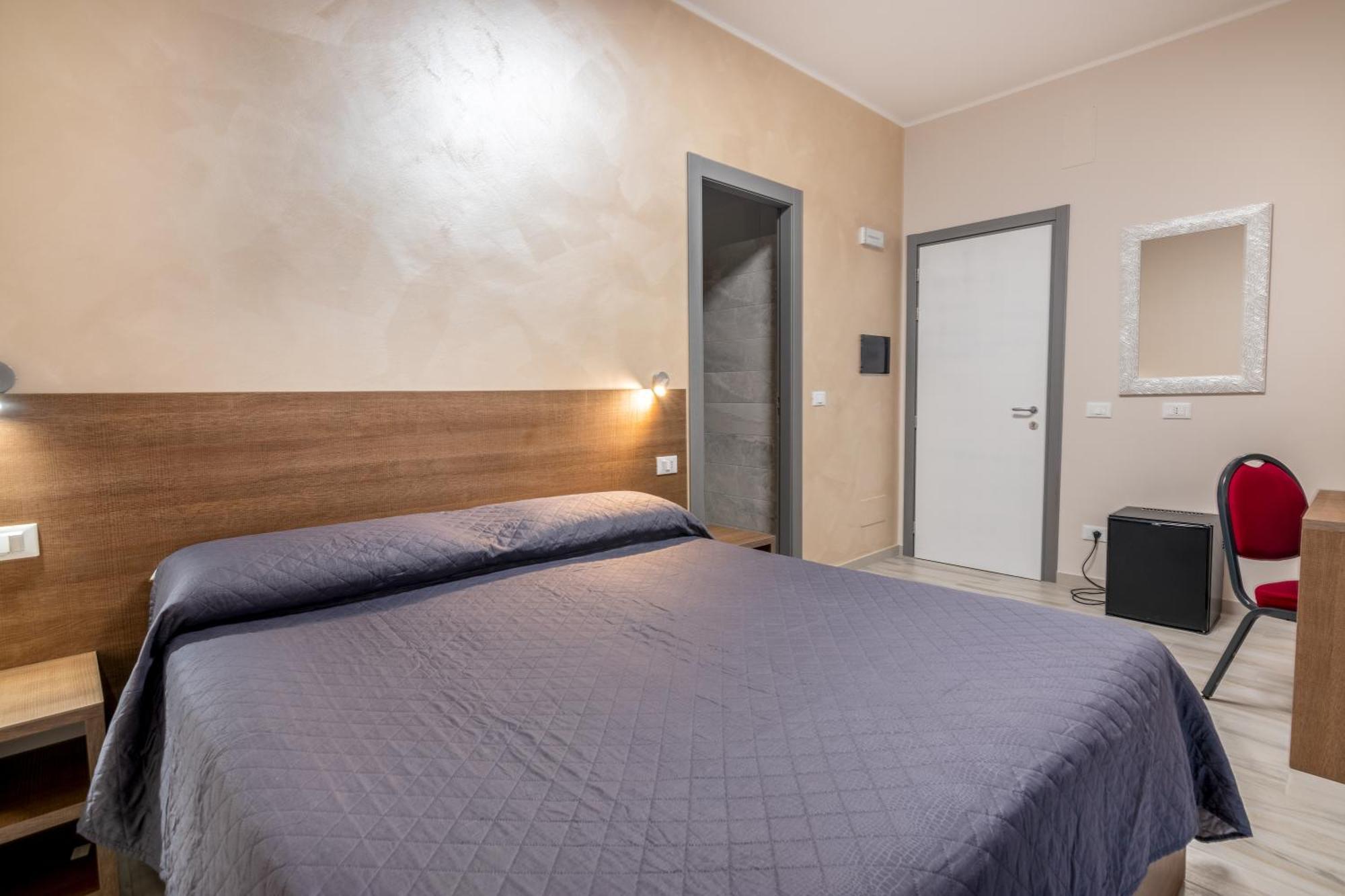 Hotel Ristorante La Mimosa Lamezia Terme Exteriér fotografie