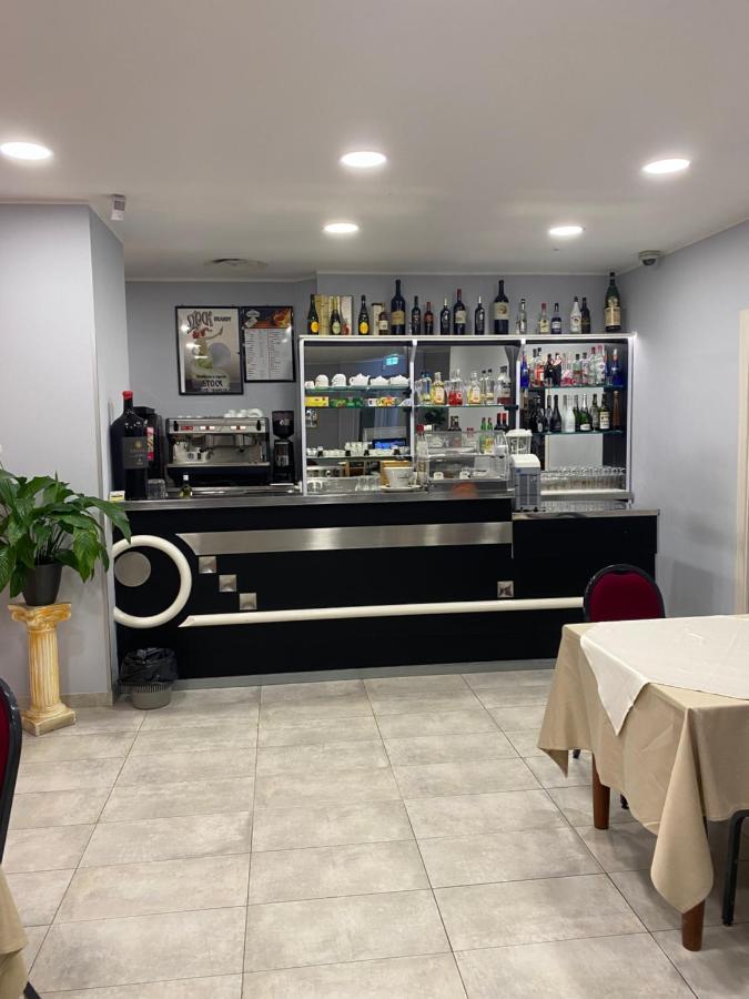 Hotel Ristorante La Mimosa Lamezia Terme Exteriér fotografie